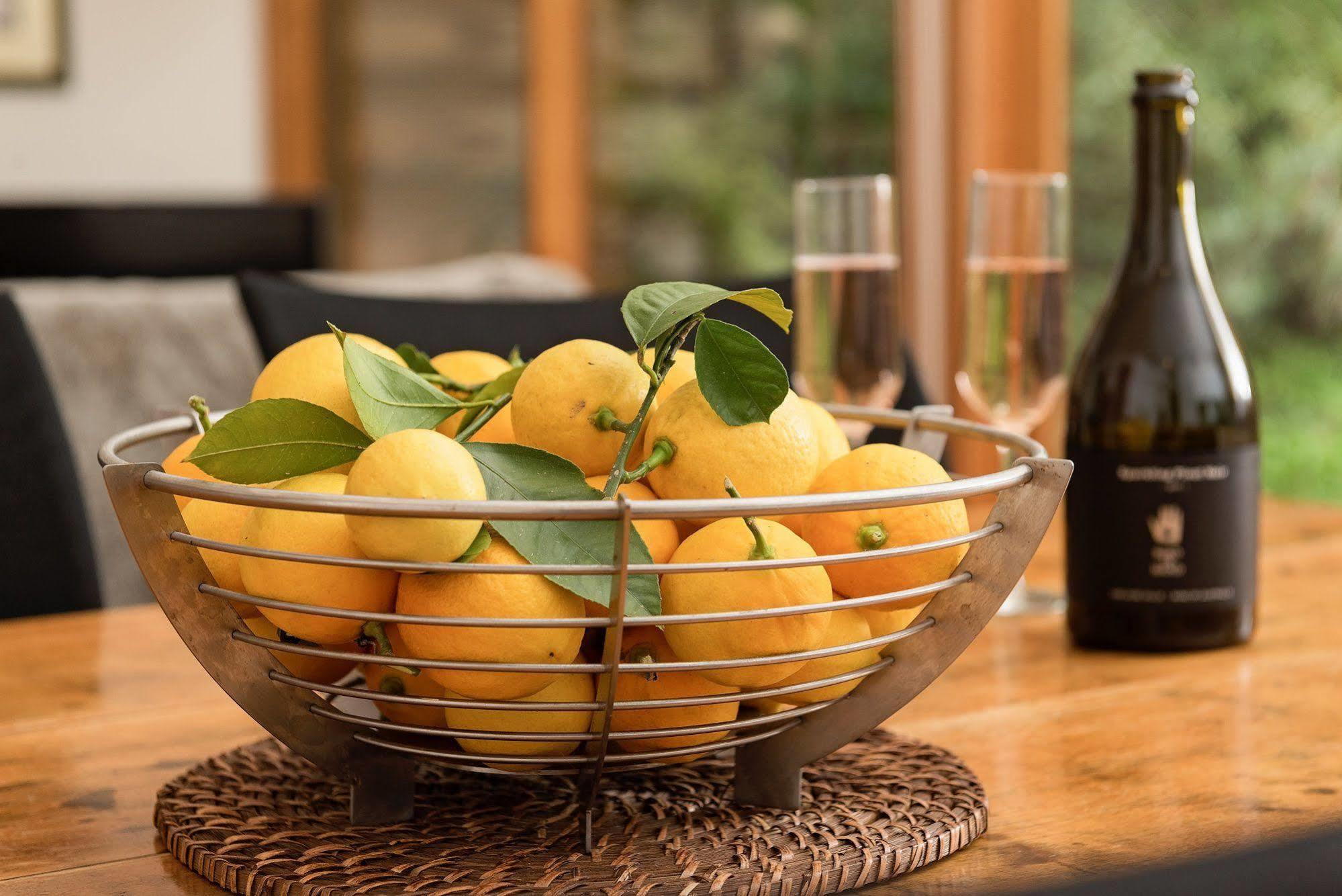 Cladich Pavilions Bed And Breakfast Aldgate Екстер'єр фото